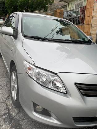 TOYOTA COROLLA 1.8 GLI 16V FLEX 4P AUTOMÁTICO TOYOTA COROLLA 1.8 GLI 16V FLEX 4P AUTOMÁTICO